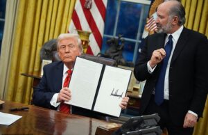 Andrew Neil: Como a equipe Trump está tentando girar seu desastroso acidente econômico … e as terríveis conseqüências para todos nós