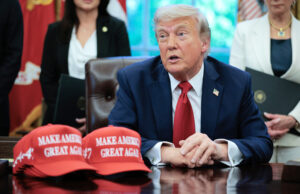 Trump diz que os comandantes foram controversos ex -nome ‘mais alto’