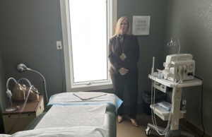 Os abortos estão retomando para a clínica Wiming depois que a lei é suspensa