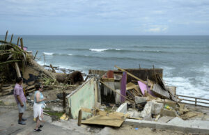 A temporada de furacões está aqui, mas não a assistência federal