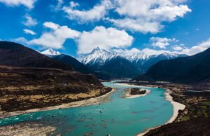 A Índia está planejando uma mega barragem em Arunachal Pradesh, ficando de olho na estação hidrelétrica chinesa no Tibete