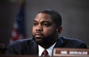 Veja o horror do escândalo presidencial do congressista do Partido Republicano