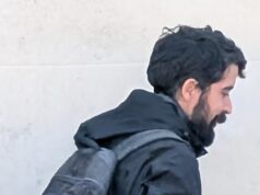 O ladrão cozinhou uma pizza e bebia café enquanto fazia invasão de £ 1,5 milhão mansão