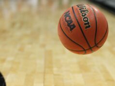 Ex-técnico e finalista do Hall da Fama Jerry Welsh morre aos 89 anos