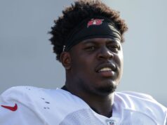 Buccaneers escolhem a opção de quinto ano de DT Calijah Kancey