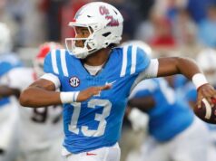 Ole Miss QB Austin Simmons planeja entrar no portal, dizem fontes
