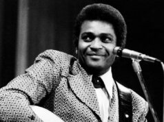 Neste dia de 1972, Charlie Pride estava no topo das paradas sem precedentes, o que ilustrou o quanto os fãs country amavam sua música.