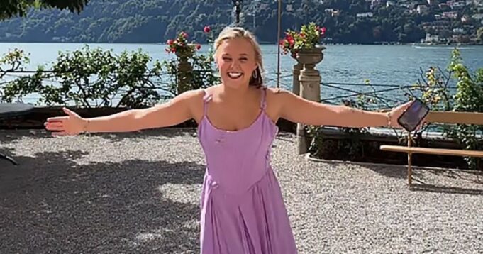 JoJo-Siwa-Has-a-Rare-Sighting-in-a-Dress-at-Kalani-Wedding.jpg