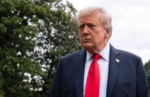 A Suprema Corte pediu à política de passaporte da EZRA para aplicar restrições de políticas