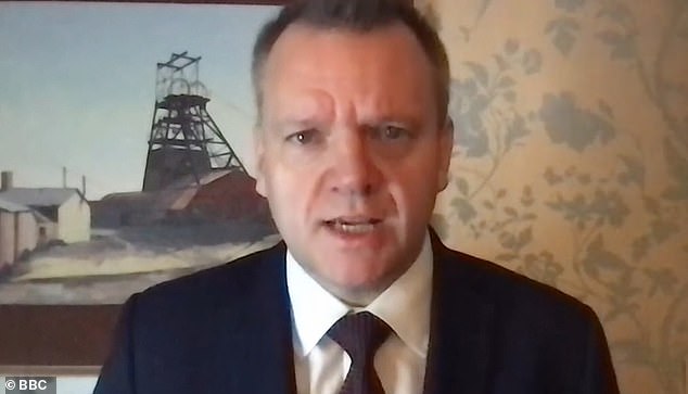 103278791-0-Cabinet_Office_minister_Nick_Thomas_Symonds_said_finding_the_rig-a-5_1761297178946.jpg
