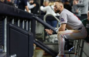Erros no campo Bede Red Sox em perda para Yankees