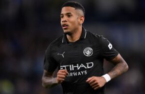 Savinho assina o contrato de New Man City até 2031