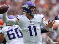 Vikings trazem Carson Wentz de volta, aumentando a profundidade do QB