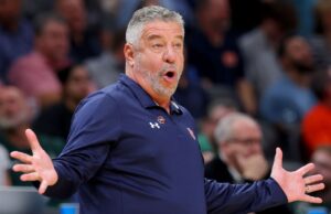 Miami (OH) AD critica Pearl por desrespeitar RedHawks invictos