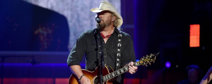 1761227048_toby-keith-getty.jpg