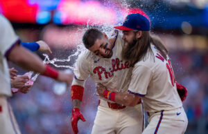 Filge Bench Nick Castallanos para o jogo 1 contra Dodgers