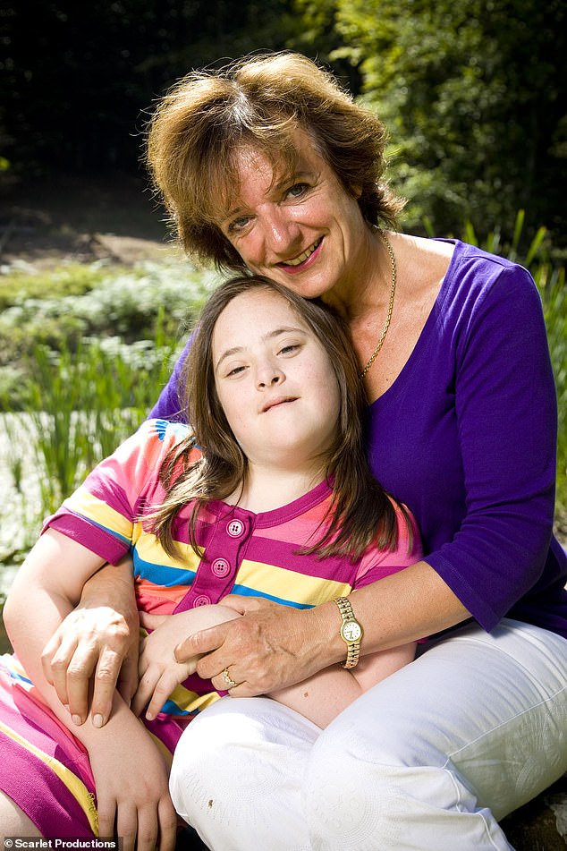 99617625-15224727-Tory_peer_Baroness_Monckton_with_her_daughter_Domenica-a-1_1761323720063.jpg