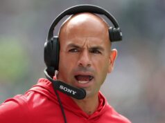 49ers DC Robert Saleh perto de acordo para se tornar treinador principal dos Titãs: Relatório
