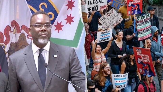 chicago-mayor-johnson-ice-protestors.jpg
