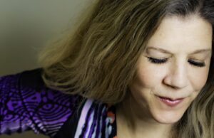 EXCLUSIVO: Ride com Dar Williams na ‘Hummingbird Highway’