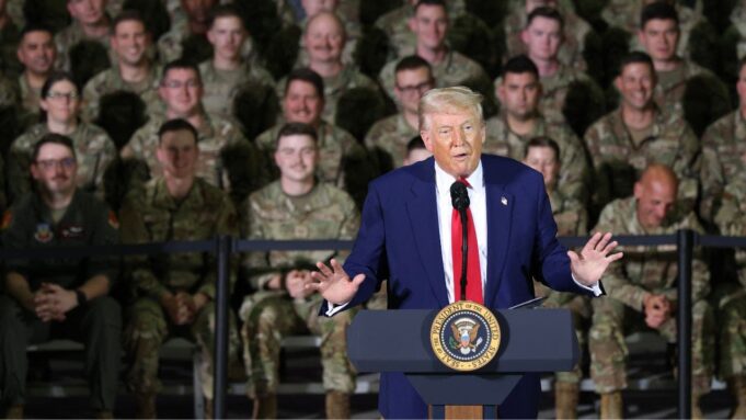 trump-military-troops.jpg