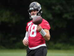 Steelers libera segurança, assina QB/WR antes do confronto da Semana 12 contra Bears