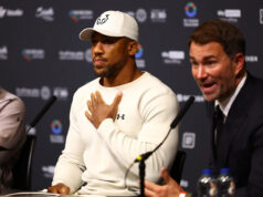 Jake Paul merece crédito por lutar contra Anthony Joshua, mas ele está assinando sua própria sentença de morte?