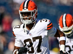Browns colocam CB Dom Jones no IR e dispensam WR Caden Davis