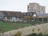 ‘A coisa mais nojenta e vangloriosa que já vi’: o veredicto condenatório dos aldeões sobre o castelo Grand Designs de £ 7,5 milhões no coração do país de Shakespeare, comparando-o a uma fortaleza nazista