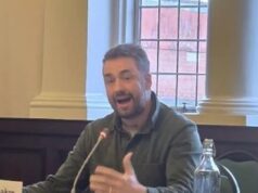 O comediante Jason Manford critica os aldeões ‘dirigidos’ do rico Triângulo Dourado de Cheshire por se oporem aos planos de escola de equitação para crianças carentes