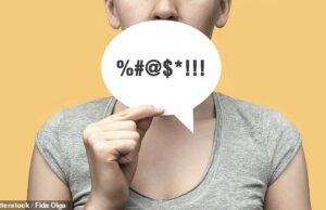 A morte do palavrão? A Geração Z fica mais ofendida com calúnias do que com palavrões – com p***k, d**k e c**k agora classificados entre os termos MENOS ofensivos de todos