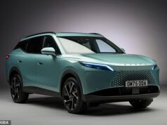 O mais recente carro familiar de £ 30 mil da China: Omoda 7 é um SUV acessível que chega à Grã-Bretanha em questão de semanas