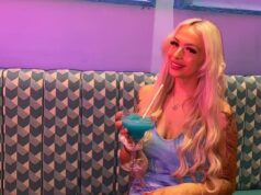 Agente penitenciária que fez sexo com amante condenado na sala de oração da prisão e pendurou uma foto deles juntos sobre a cama, enfrenta anos atrás das grades