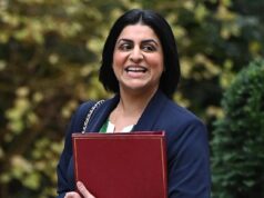 Crianças nascidas na Grã-Bretanha de pais refugiados enfrentarão deportação sob a revisão do asilo de Shabana Mahmood