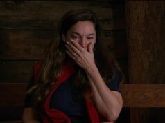 Os espectadores de I’m A Celebrity dizem às estrelas com saudades de casa para ‘se controlarem’ enquanto começam a chorar por causa das fotos de família depois de apenas TRÊS dias na selva: ‘Já estive em viagens de negócios mais longas!’