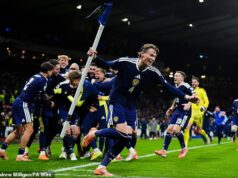 Escócia enlouquece na Copa do Mundo: Os fãs declaram que ‘Os bares americanos não saberão o que os atingiu’ enquanto os pubs explodem, comentários brilhantes se tornam virais… e Ally McCoist perde a voz!