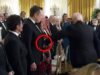 O momento inconfundivelmente paternal de Trump com Elon cimenta o retorno triunfante do filho pródigo à Casa Branca