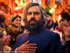 BRIAN VINER analisa Christmas Karma: Esta oferta espetacularmente terrível esvaziará os cinemas mais rápido do que um surto de disenteria!