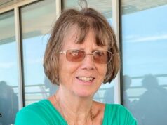 A polícia expande a busca por uma mulher ‘vulnerável’, de 78 anos, para florestas e pântanos, 10 dias depois de seu desaparecimento – e após a descoberta de seu carro em um parque comercial como um apelo familiar por ajuda