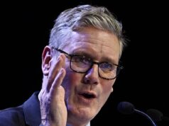 Sir Keir Starmer insiste que não haverá ‘processos vexatórios’ de veteranos britânicos por assassinatos na Irlanda do Norte depois que o grupo SAS anunciou uma ação legal contra o projeto de lei de problemas trabalhistas