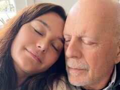 A esposa de Bruce Willis revela uma nova realidade de feriado comovente enquanto luta para preservar a alegria em meio à batalha contra a demência
