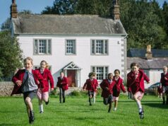 Escola particular atingida pelo aumento do IVA trabalhista deve fechar antes do Natal, a menos que £ 180 mil em financiamento de emergência possam ser arrecadados