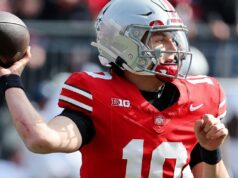 Texas Tech e Notre Dame entram no top 10 da pesquisa de futebol universitário da AP