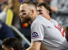 Trevor Story questiona a direção do Red Sox após demitir Alex Cora