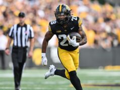 Apostas Oregon-Iowa: Por que o under é atraente no jogo Ducks-Hawkeyes