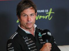 Toto Wolff, da Mercedes, diz às equipes rivais de F1 na linha de motores: Preparem-se
