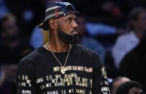 LeBron James dá passo fundamental para retornar ao Lakers