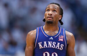 O status de Peterson não está claro à medida que crescem os problemas nas pernas da escolha principal