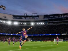 Barcelona retorna ao Camp Nou com vitória por 4 a 0, ‘um dia perfeito’