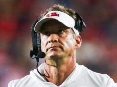 Lane Kiffin deixou Ole Miss à beira de sua primeira aparição no College Football Playoff para assumir o cargo na LSU